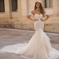 Berta Mermaid Wedding Dresses Strapless Sweetheart Neckline Sleeveless Bridal Gowns Illusion Bodice Lace Tulle Bridal Gowns Formal Dress