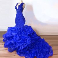 Puffy Royal Blue Organza Night Vestidos Mulheres 2021 Applique Lace Frisado De Profundo V-Neck Ruffles Vestidos Noite Vestidos Formal Vestidos