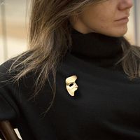 Aomu 2019 Broches exagerados para las mujeres Color de oro Metal Hijab Pins Resumen Half Face Mask Broche Pin Party Jewelry