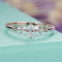 Engagement Ring for Women Three Stone Cluster Bridal Rings Wedding Jewelry Dainty Female Finger Rin
