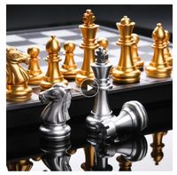 Medievale Chess International Set con scacchiera 32 Gold Silver Scacchi Giochi di scacchi Pezzi Magnetic Board Game Scacchi figura Set Set Checker