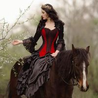 Vintage Medieval Victorian Prinzessin Brautkleider A-Linie Gothic Schwarze und rote Rüschen Masquerade Kleid Winter Frühling Korsett Brautkleider