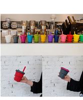 18 Farben 400 ml Silikon-Kaffeetassen mit Deckel Straw Bunte Kid Sippy Cups mit Staubkappe Weiche Playinum Silikon Wasserflaschen tragbare Tassen