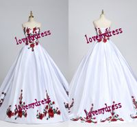 ホワイトサテンチャルロQuinceaneraドレス2021ヴィンテージボールガウンのためのフォーマルな女性赤緑色の花レースプロム卒業甘い15ドレス