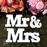 Wedding Decoration Mr & Mrs White Wooden Letters Sign For Sweetheart Table Decor Anniversary CL0010