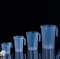 250 ml / 500 ml / 1000 ml Laboratorio vaso de plástico graduada taza de medir con la manija Domésticos de Cocina que cocina la herramienta SN4818