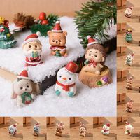 Otras festivas Fiesta Suministros Navidad Resina Animal Adornos Pastel Mini árbol Santa Claus Dress Up Mobiliario