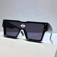 Sunglasses For Men and Women Summer style 1547 Anti- Ultravio...