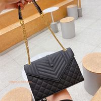 2022 NEW Luxury Designers Fashion Lady Letter Envelope Bags Plain Chains Cover Wallet Handbags Diamond Lattice Interior Zipper Pocket Tote Square Thread Clutch a03