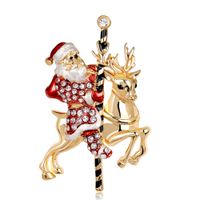 Crystal Christmas Broche Diamond Gold Santa Rendier Broches Corsage Sjaal Geckle Jurk Set Set Dames Mode-sieraden Will en Sandy Gift