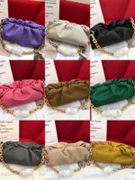 Kadınlar için Çantalar 2021 Tote Lüks Tasarımcı Çanta Çantalar Düz Lady Çanta Omuz Bayan Örme Bulut Çanta