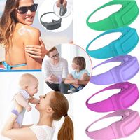 Bracelet de distribution de liquide de silicone Portable Main Sanitizer Lotion Bracelet Bracelet Distributeur de mains portables pour enfant