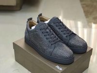 Scarpe da marca all'ingrosso Parigi Desiger in fondo a basso contenuto di scarpe da uomo a basso contenuto di uomini, pelle scamosciata con sneakers strass strass Grey.black