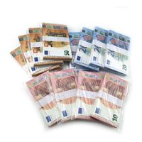 3er-Pack Partyzubehör 2022 Falschgeld Banknote 5 10 20 50 100 Dollar Euro Realistische Spielzeugbar-Requisiten Kopierwährung Filmgeld Faux-Billets 100 Stück/Packung