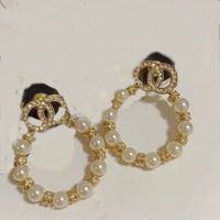 2022 retro-stijl charme oorbellen c ins mode nieuwigheid ontwerp oorbel edelsteen ornamenten prachtige brief ornament vrouwelijke sieraden