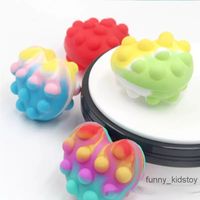 EUA Stock Fidget Brinquedos 3D Love Silicone Descompressor Squishy Squeeze Bolha Bola Dedo Imprensa Antistress Dimple Kids Toy