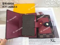 Women Wallets Diseñadores de moda Purso de lujo Cluth de alta calidad Men billetera Carta de soporte de pasaporte clásico Al por mayor #69433 Old Flower Original Box Gtrjuk