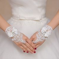 Weiße kurze Hochzeitshandschuhe Fingerlose Braut für Brautspitzenzubehör