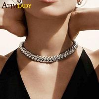 Toppkvalitet Classic European Design Mode Kvinnor Smycken Rose Guld Silver Färg 10mm Sillben Snake Chain Choker Halsband