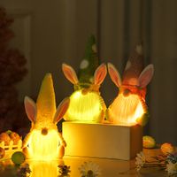 Пасхальный кролик безликая карликовая кукла пасхальный сад GNOME вечеринка украшения настольные украшения аксессуары плюшевые свет освещают кролик гнома