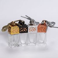 Accesorios de autos nuevos Botella de perfume 8ml cuadrate Coche Botella de vidrio Ornamentos colgantes