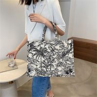 Large capacity women' s new one shoulder portable tote s...