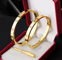 Couple Bracelet dames Titanium Titanium Design Bijoux de bijoux Mode Classic Engagement Party Boîte cadeau