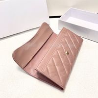 Wallets Designer Mulheres Casual Clutch Leather Holdes de luxo Compartimento Interior Plain Lady Lady Lady Moed