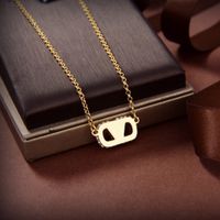 High Quality Brand Luxury Fashion Ladies Necklace Classic Simple Generous Pendant Jewelry New