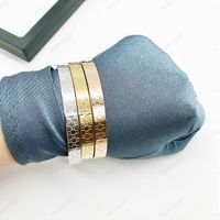 Amor pulseira de bracelete pulseira pulseira para homens jóias charme luxo presente de Natal de alta qualidade fábrica atacado tendência festa de aço inoxidável casamento