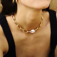 パンクゴールドシェルチョーカーネックレスステートメントヒップホップキューバリンク女性ギフトファッションジュエリーのための厚い鎖ネックレス