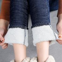 Kış Streetwera Artı Boyutu Kalın Kaşmir Kot Kadın Rahat Sıcak Kadife Kalem Pantolon Vintage Yüksek Bel Skinny Denim Pantolon 210203