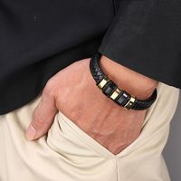 Design clássico de aço inoxidável fivela magnética charme pulseira de couro genuíno dos homens