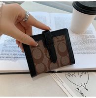 متعددة الوظائف مصممة محفظة محفظة سيدة قصيرة النمط المحافظ على الأزياء الإناث مقابض البطاقة غير الرسمية no68
