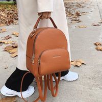 Mini dise￱ador de cuero estilo mochila lindo paquete de espalda mujeres peque￱as mochilas para mujer bolsas de moda de bolsas para viajes para