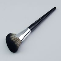 PRO Demi Fan Makeup Pinsel # 72 - Federgewicht Weiche Borst Nahtlose Einstellung Pulver Kosmetikbürste Beauty Tools