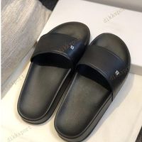 Top Qualité Tongs Pantoufles Femmes Sandales Mens Mode Chaussures d'intérieur Noir Flats en caoutchouc Slipp avec boîte