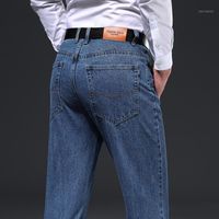 Männer Jeans 2021 Frühling und Herbst Klassische hellblaue Mode Lässig Regular-Fit Denim Hose Männer Business