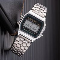 Montre-bracelet sur montre pour femmes de luxe carrée numérique en acier inoxydable bande de montre LED Bustsiness bracelet électronique hommes Golden