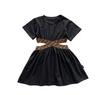 Dziewczyny Sukienki z krótkim rękawem 2021 Lato Dzieci Strzałka Hollow Waist Dress Lady Style Kids Black Odzież A5898