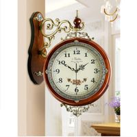 Wall Clocks European Style Living Room Clock Antique Double Sided Fashionable Solid Wood Silent Quartz Home Creative Watch