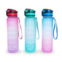 1000 мл Открытая бутылка с водой с соломенными спортивными бутылками Пешие походы Кемпинг Пластиковый напиток Бутылка BPA Бесплатные красочные портативные пластиковые бутылки с водой