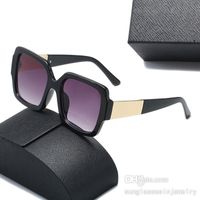 Gafas de sol de diseñador de lujo al por mayor para hombres Womentrendy UV Protection Travel Bluk para mujer Piloto de gafas Adumbral Fashion
