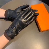 Открытый зимний велосипедные перчатки для женщин личности мода овчины пять пальцев перчатка леди черные теплые варежки
