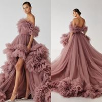 2022 High Low Prom Party Kleider Flauschige Rüschen Tüll aus der Schulter formale Abendkleider trägerlosen Foto Shooting Photography Dress