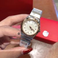 Hohe Qualität Gold Frauen Uhren Top Brand Diamond 28mm Zifferblatt Full Edelstahl Band Armbanduhren Quarzuhr für Lady Womens Gift Montre