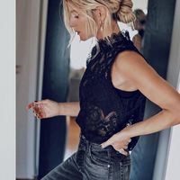 Kadın Bluz Gömlek Siyah Beyaz Dantel Bluz Gömlek Kadın Yaz Sonbahar Kolsuz Zarif Streetwear Casaul Plaj Tops Kadın 2021