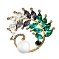 Pins, broscher Cindy Xiang Rhinestone Olive Leaf för Kvinnor Pearl Smycken Vinterrock Tillbehör 2 Färger tillgängliga