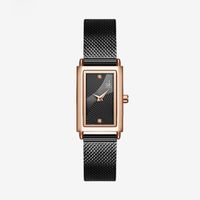 Heiße Verkäufe Frauen Uhren Genf Designer Damen Watch Quarz Gold Armbanduhr Einfache Stil 001 Weihnachten Geburtstagsgeschenke für Frauen Armbanduhren
