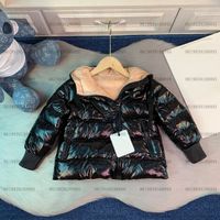 Baby Designer Down Coat Big Goose Hiver Jacket 625 Taille de la taille 110-150 90% de canard blanc